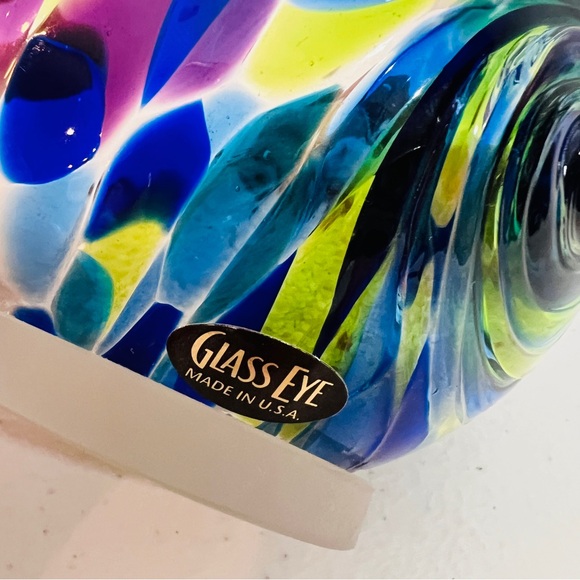 Glass Eye Studio Hand Blown Glass Sphere with Florida Sand & Shells Paperweight - Picture 5 of 8